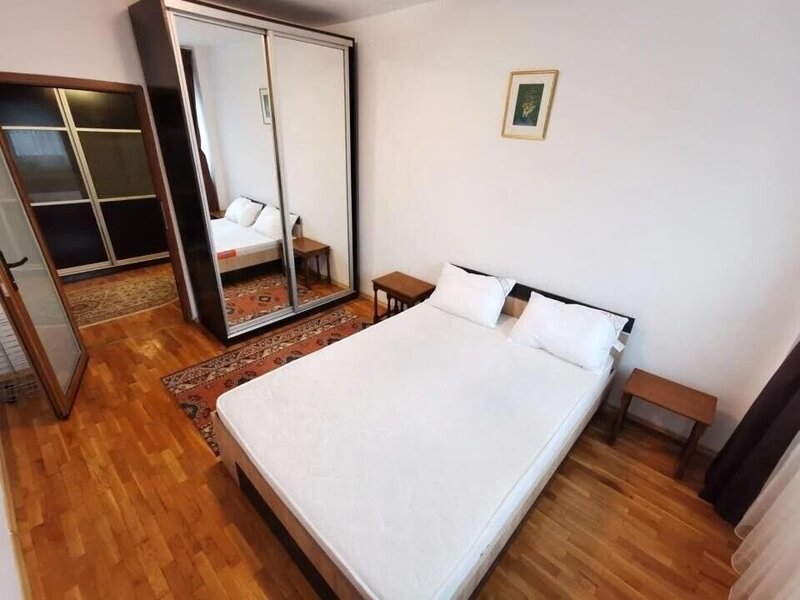 Victoriei 2 Camere Decomandat