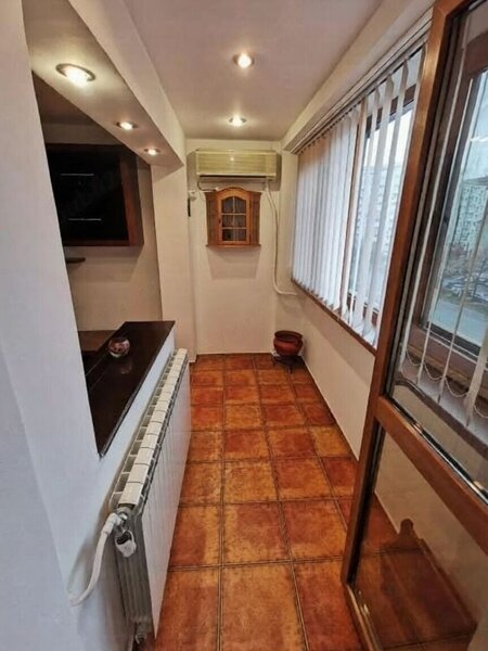 Victoriei 2 Camere Decomandat